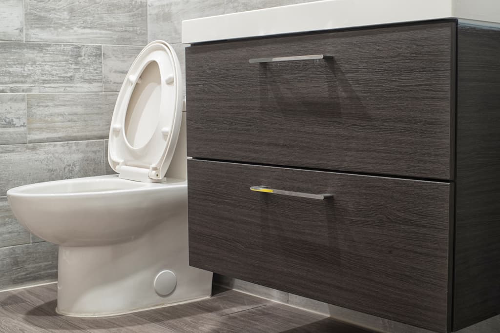 ¡Aprovecha el nuevo espacio obtenido al renovar tu baño en Nigrán!